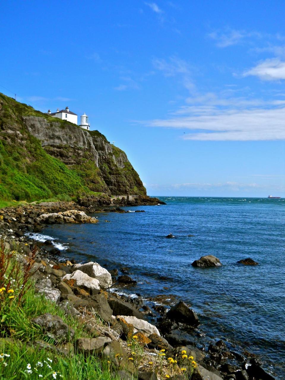 Blackhead Lighkeeper'S Houses, Antrim Whitehead エクステリア 写真